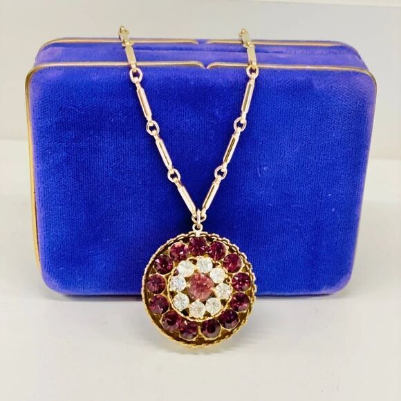 RARE 1960 VINTAGE ESTATE SIGNED CORO PEGASUS RHINESTONE 15" NECKLACE - Picture 6 of 6